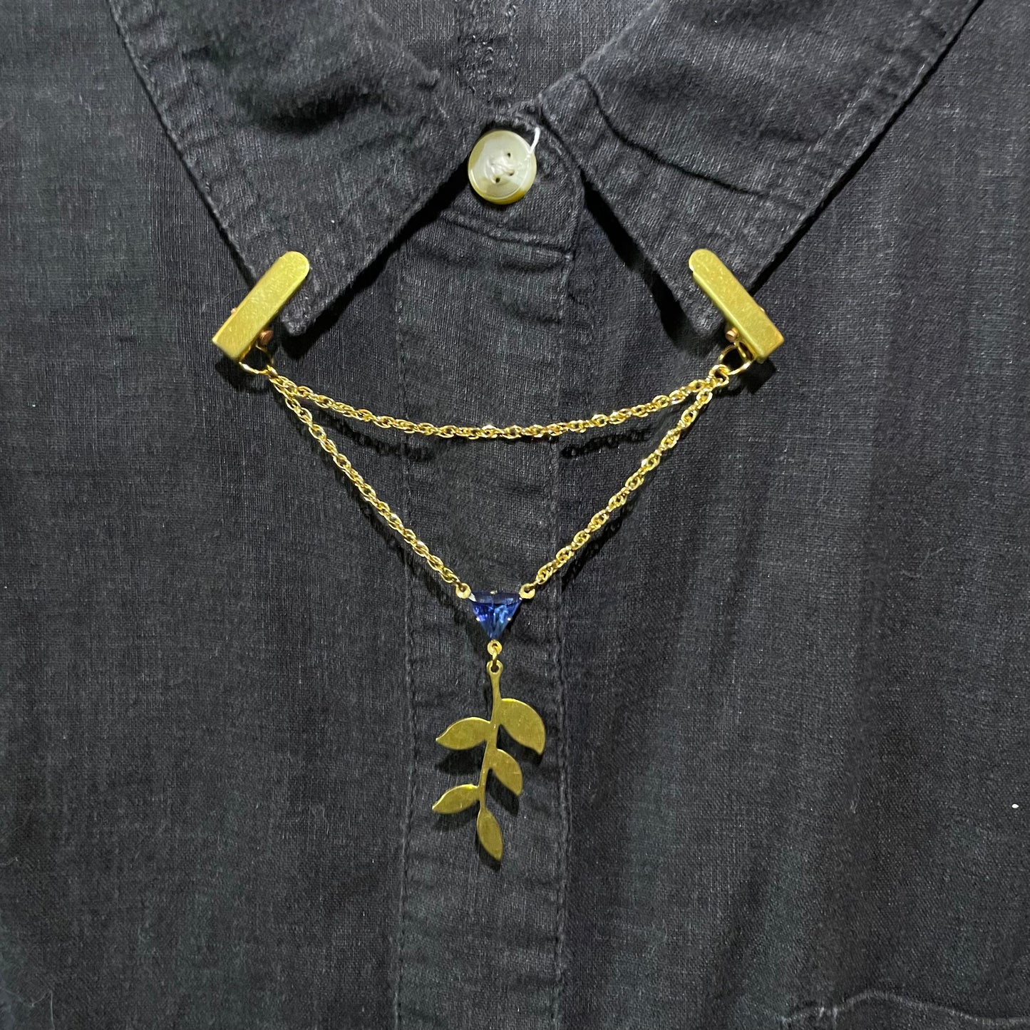 Blue botanist clip chain