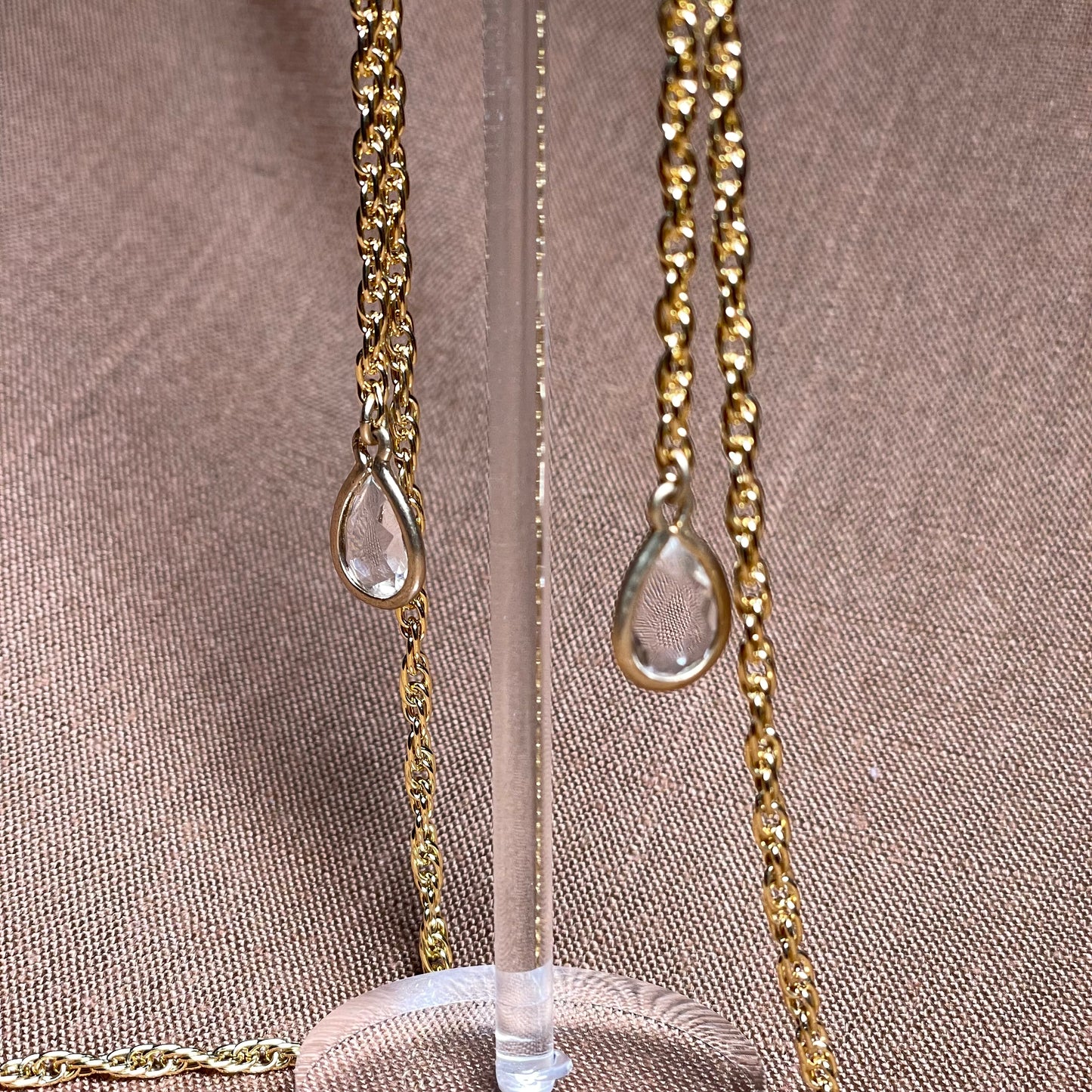 Dream drop eyeglass chain