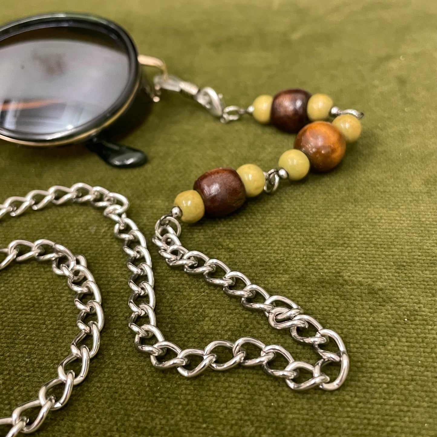 Wood beaded clasp chains - Silver tone