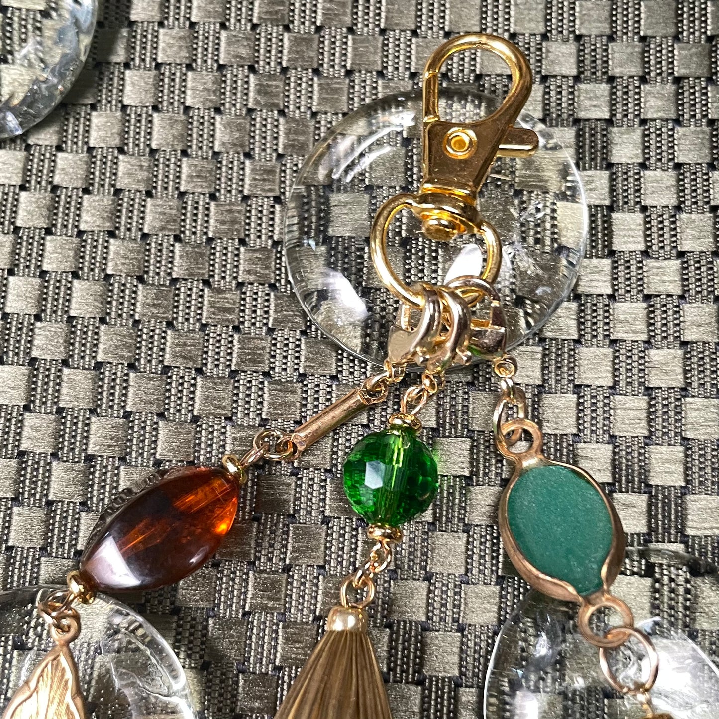 Nature love goldtone bag charm