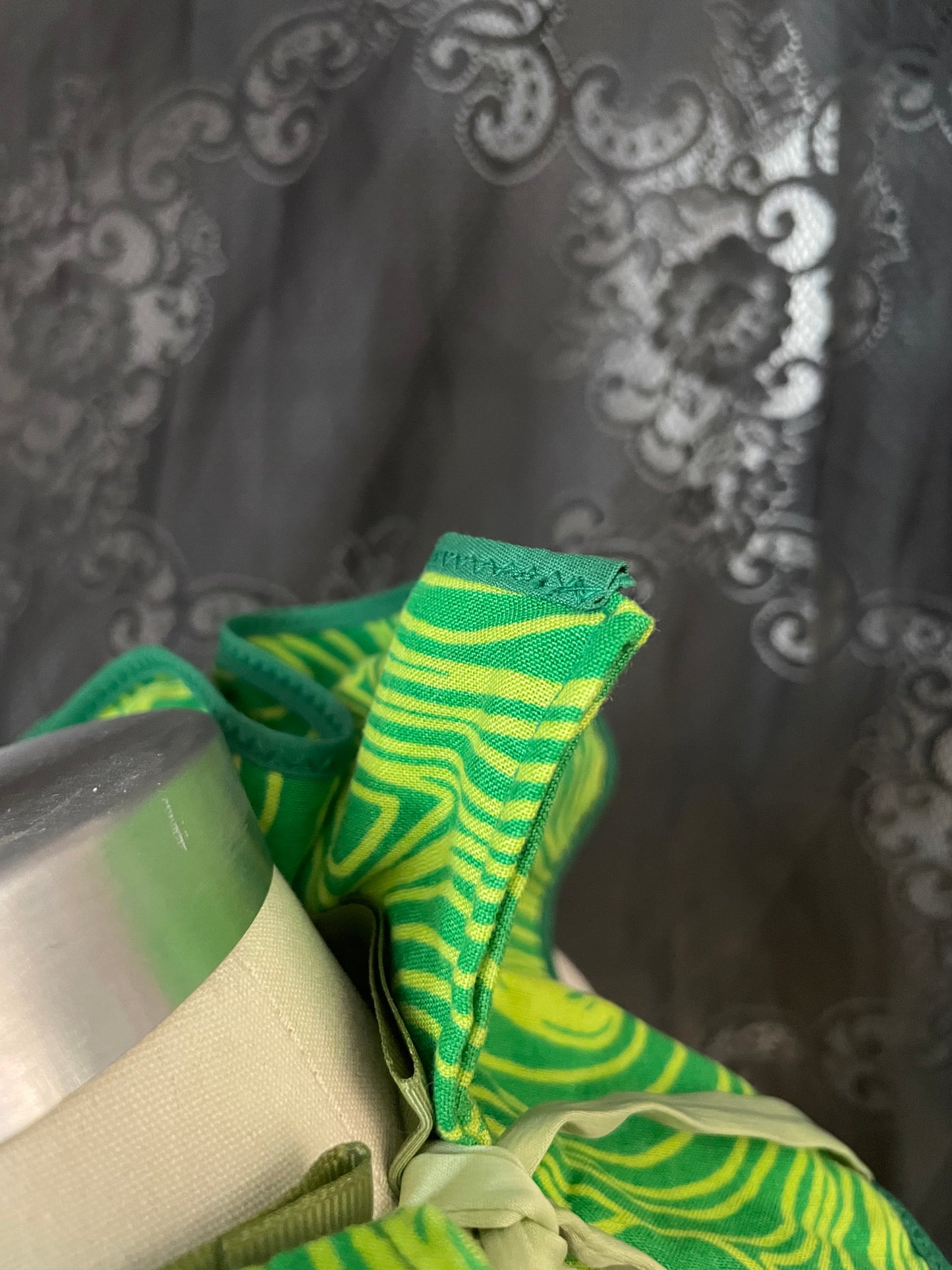 Green Ruffle Collar