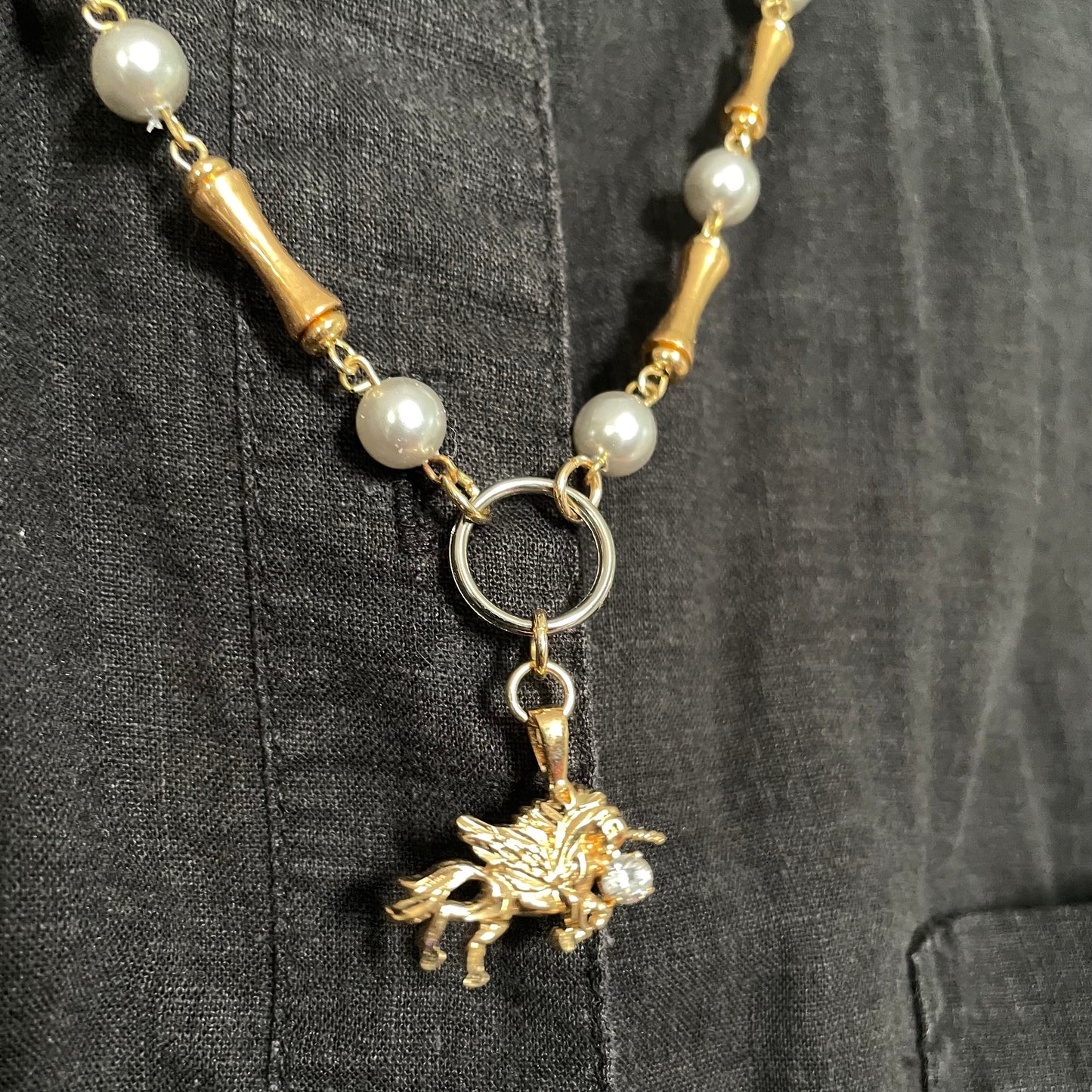 Mixed metal unicorn collar chain