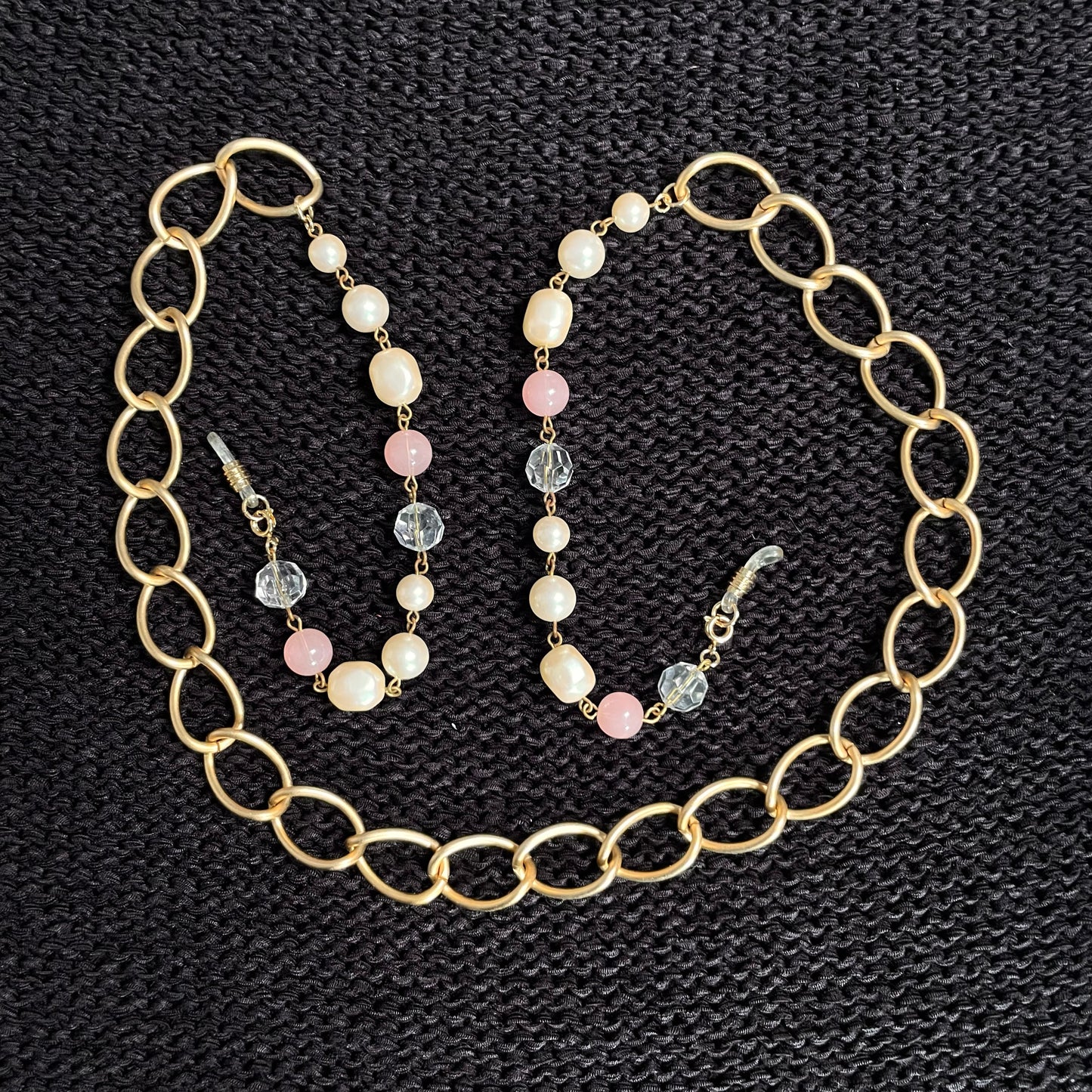 pink & pearl eyeglass chain