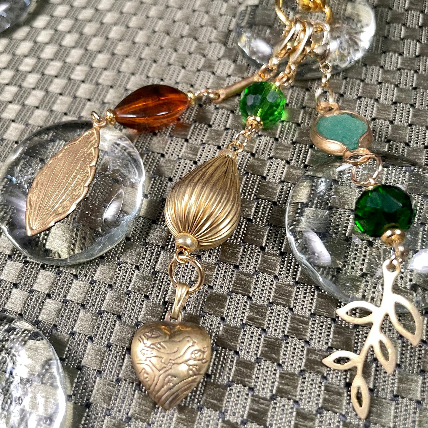 Nature love goldtone bag charm