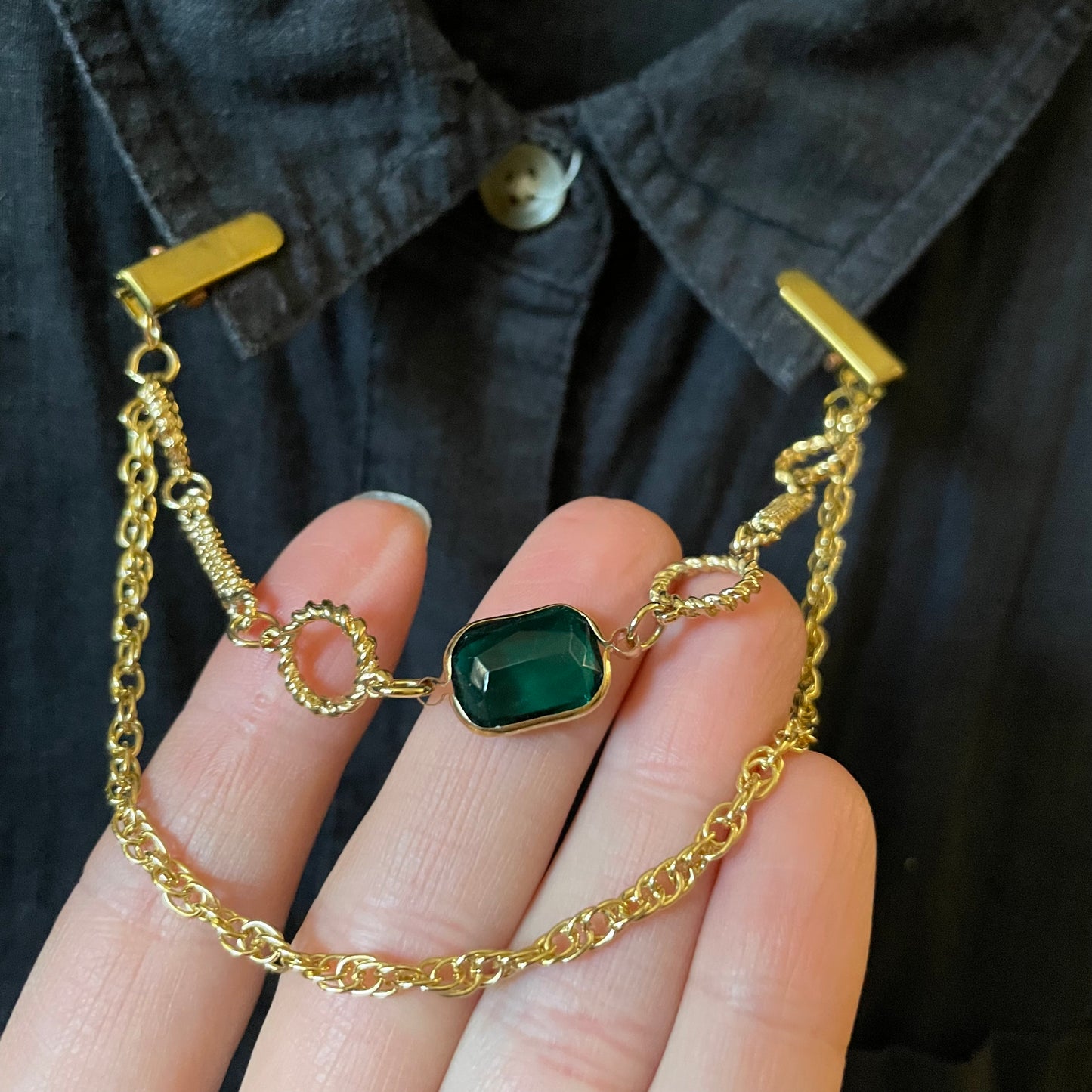 Green queen clip chain