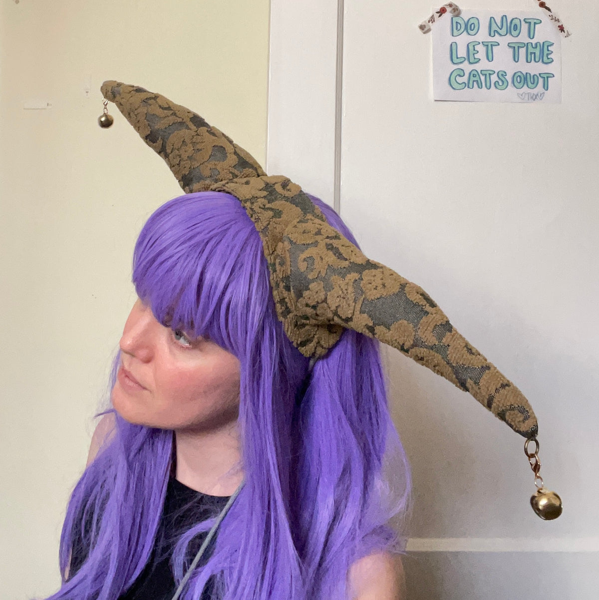 Blue & Green Jester Horn - Bells