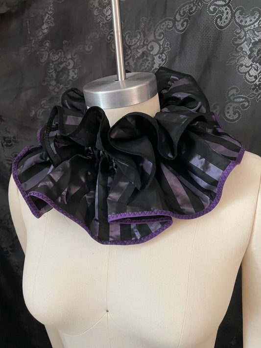 Purple & black Ruffle Collar
