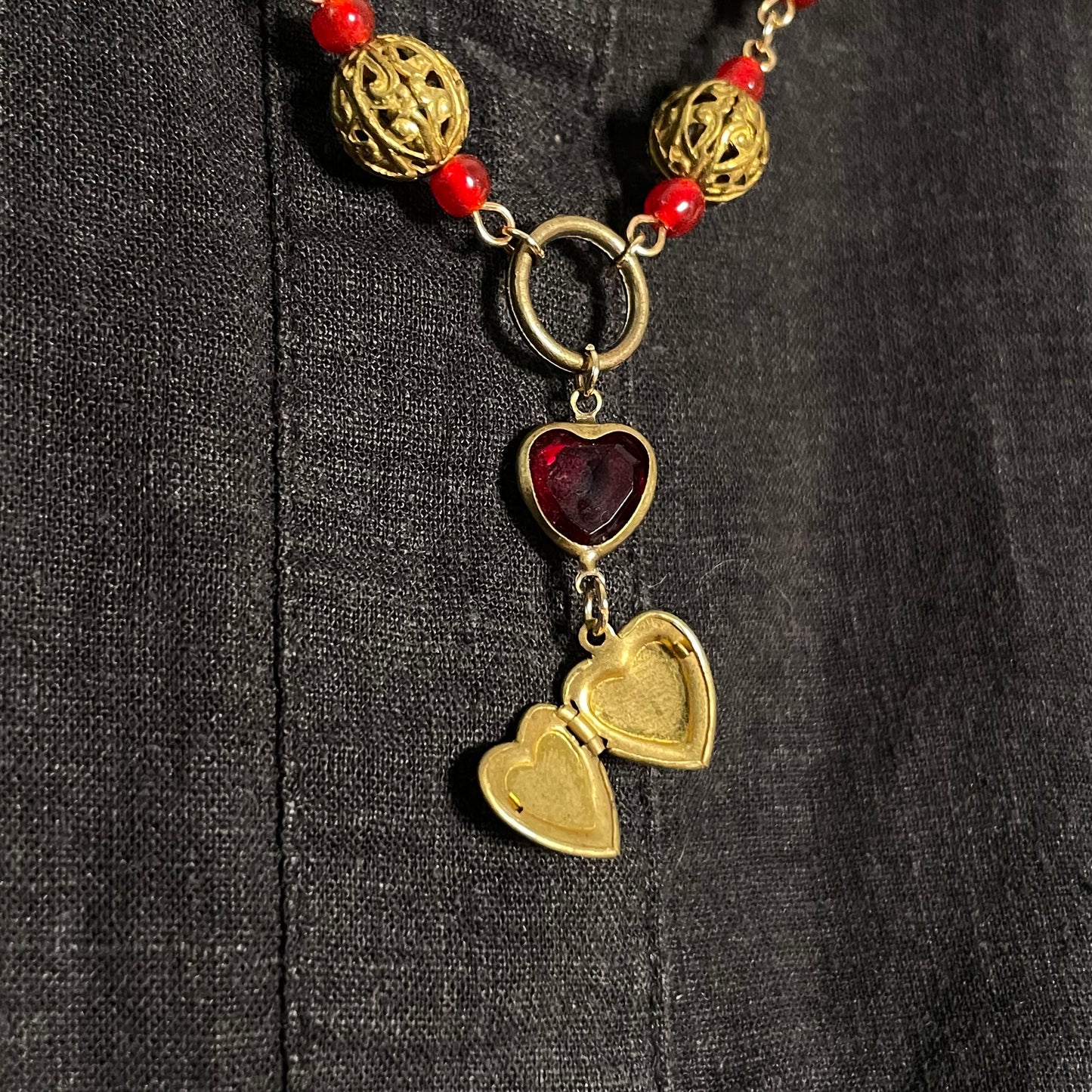 Red Heart locket collar clip chain