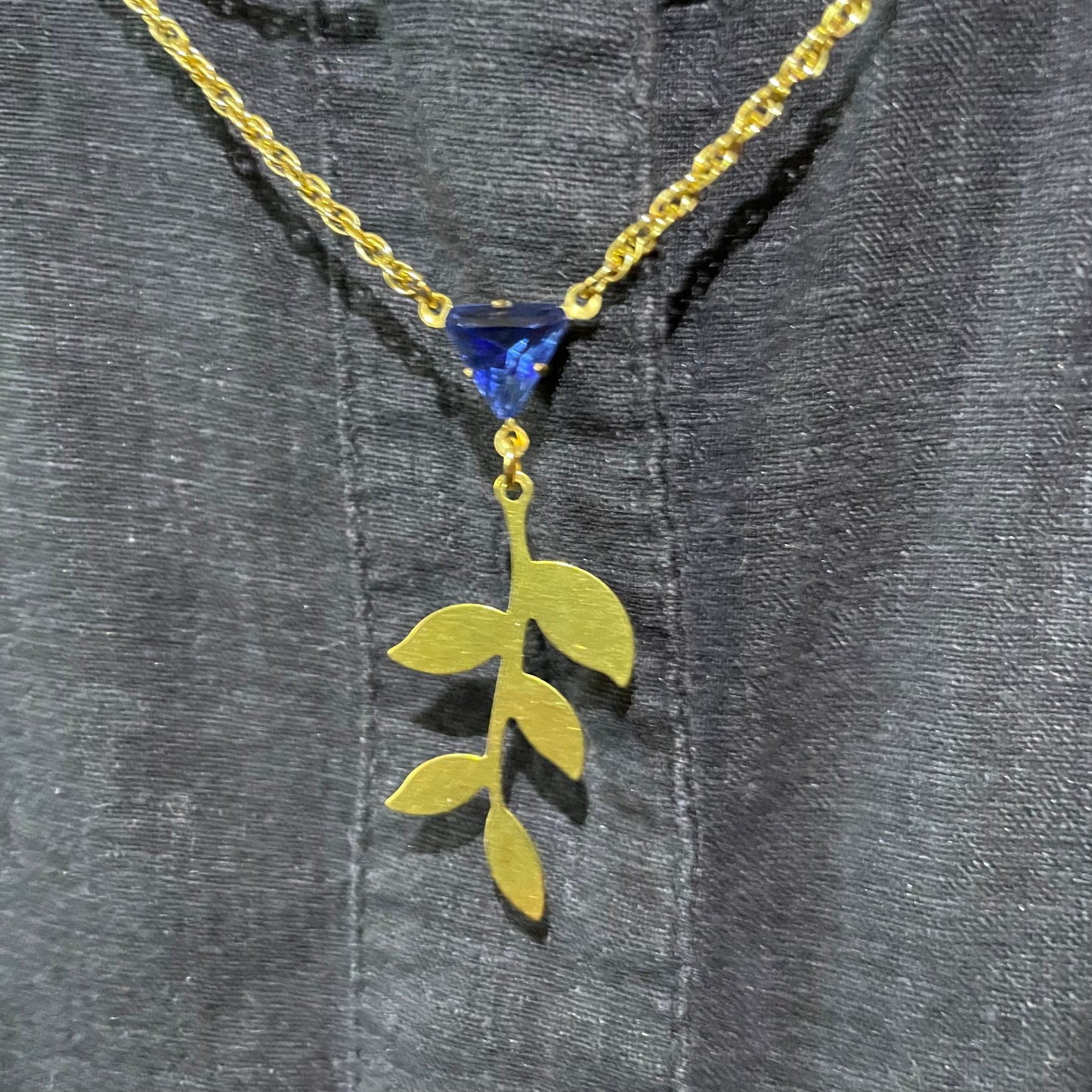 Blue botanist clip chain