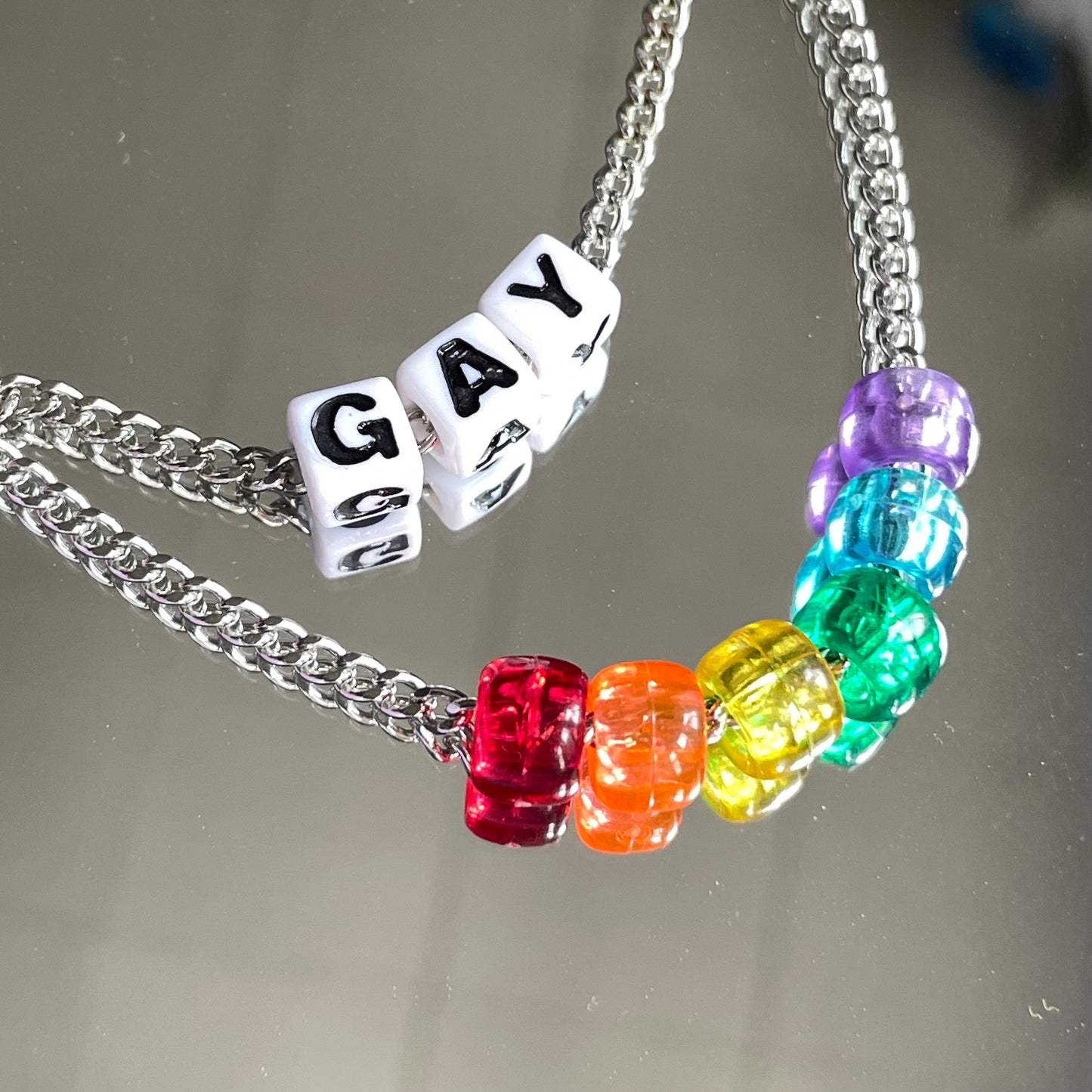 ~*GAY*~ rainbow collar chain - silver