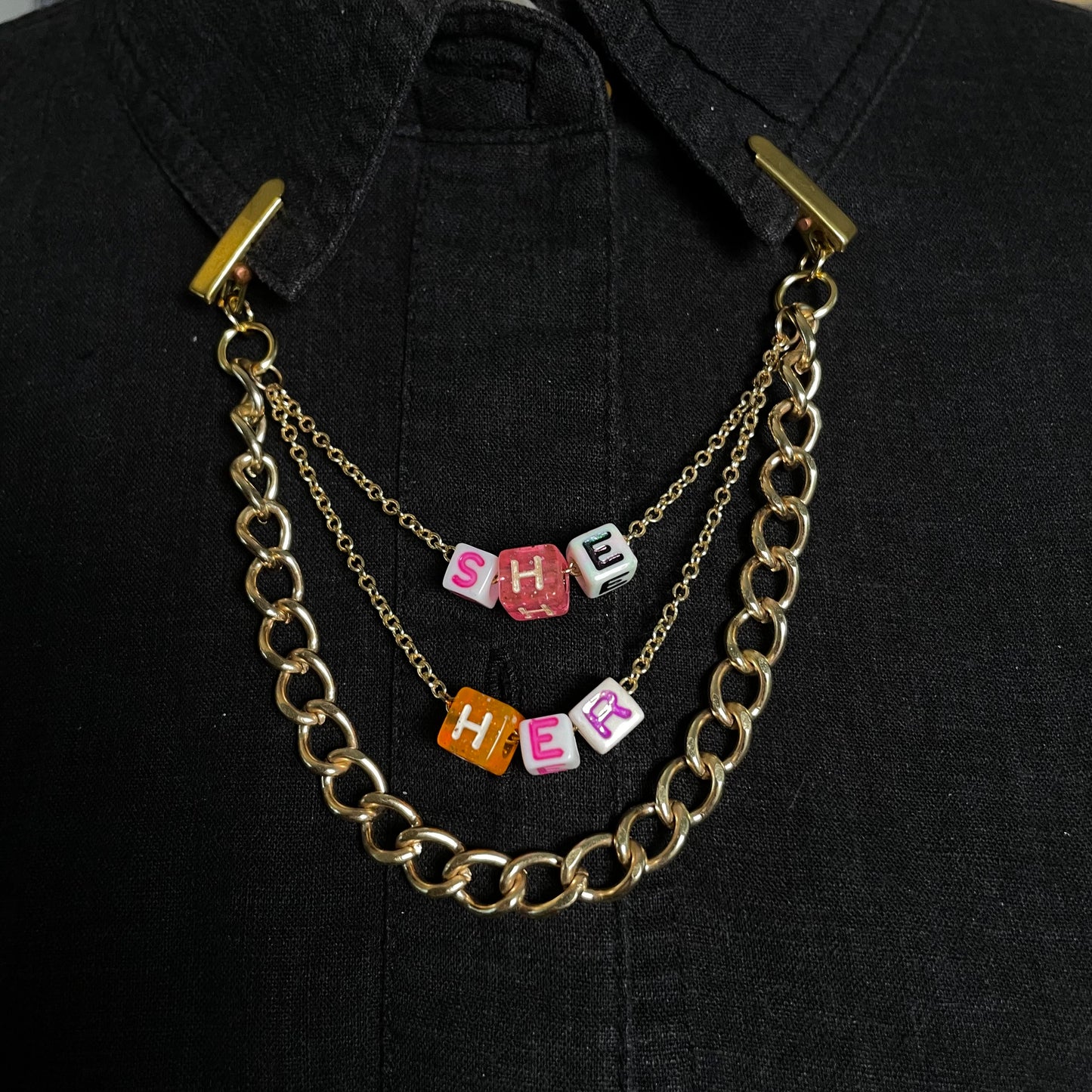 She/her clip chain - gold