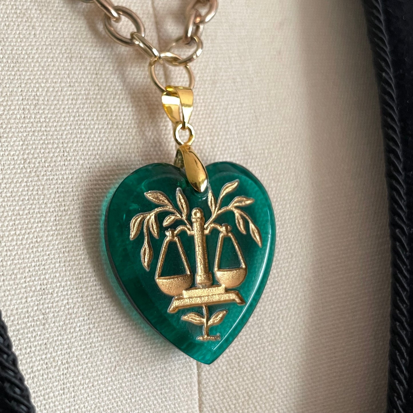 Libra scales heart clip chain - long green