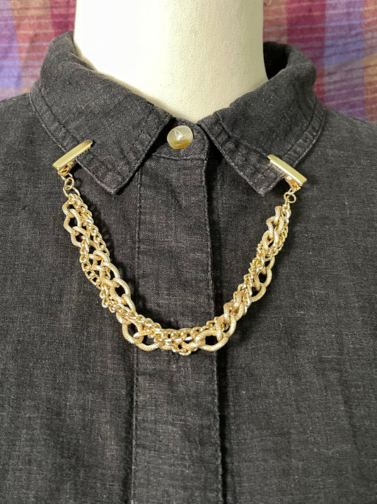 Braided Tri-chain gold tone collar clip