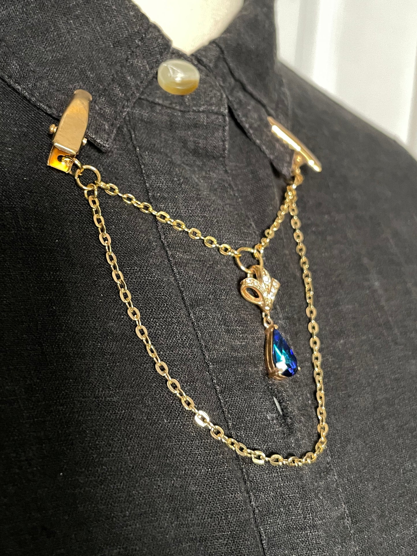 Indigo drop goldtone collar clip